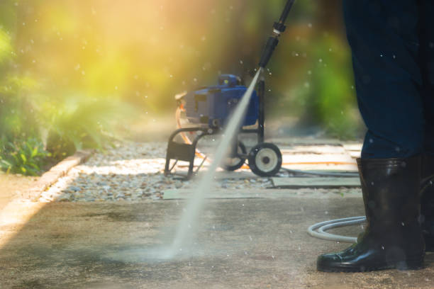 Best Parking Lot and Garage Cleaning  in Cortez, FL